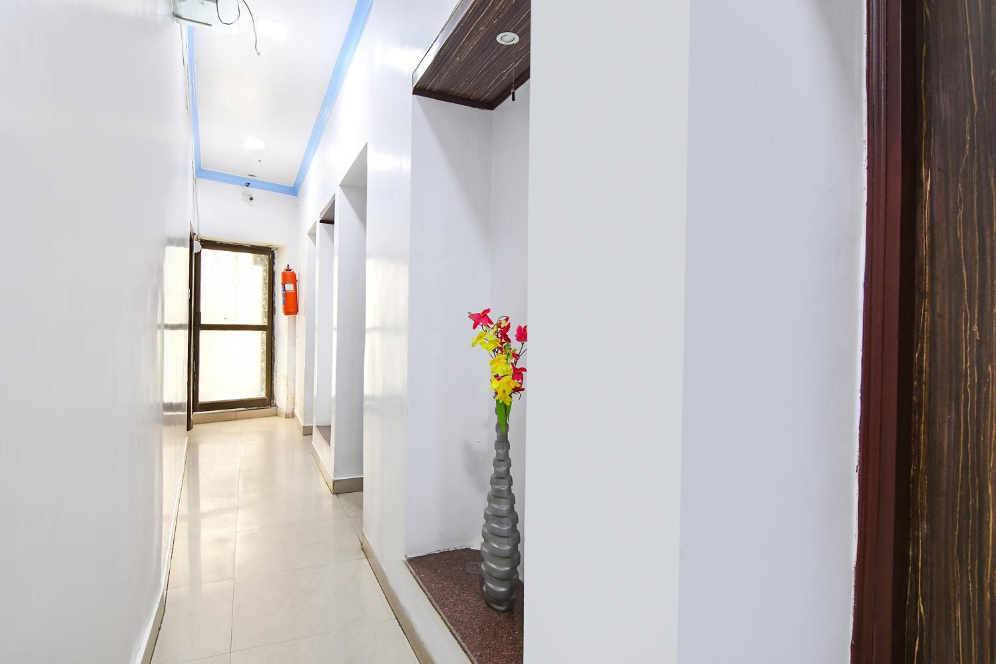 Hotel Diamond Suites Калькутта Экстерьер фото
